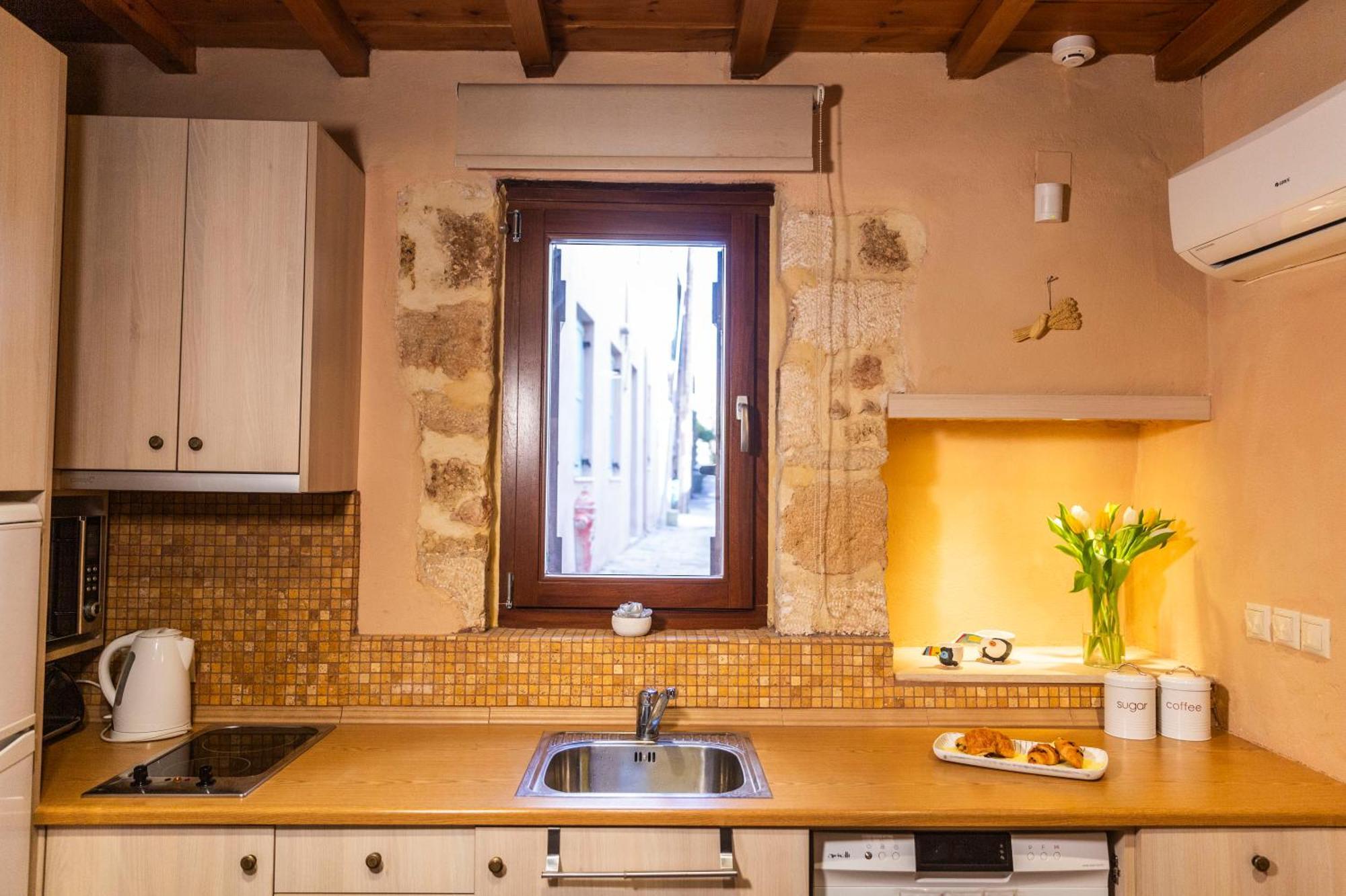 Athena'S House Apartment Ханя Екстериор снимка