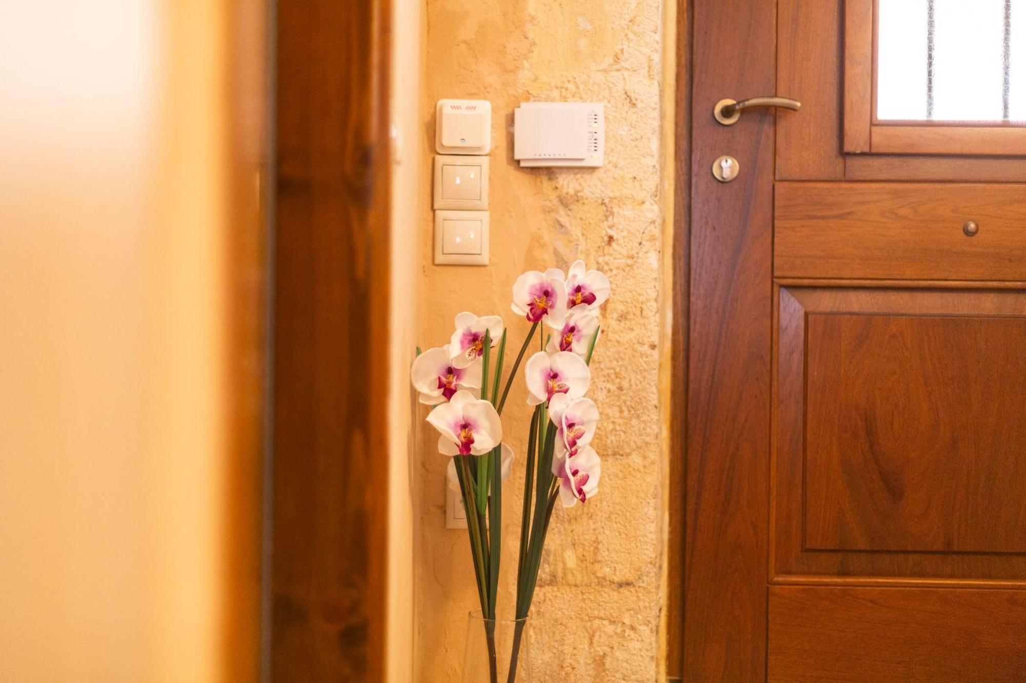 Athena'S House Apartment Ханя Екстериор снимка